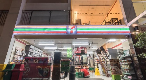 Heroes Hotel image 14