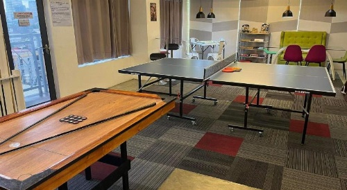 Heroes Hotel image 32