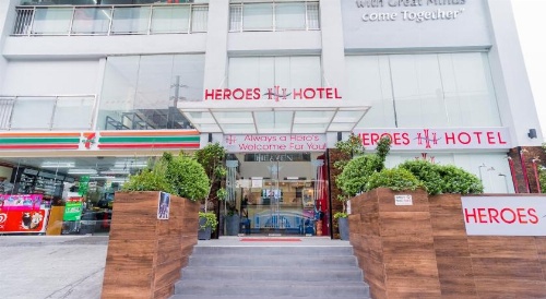 Heroes Hotel image 4
