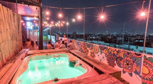 Heroes Hotel image 48